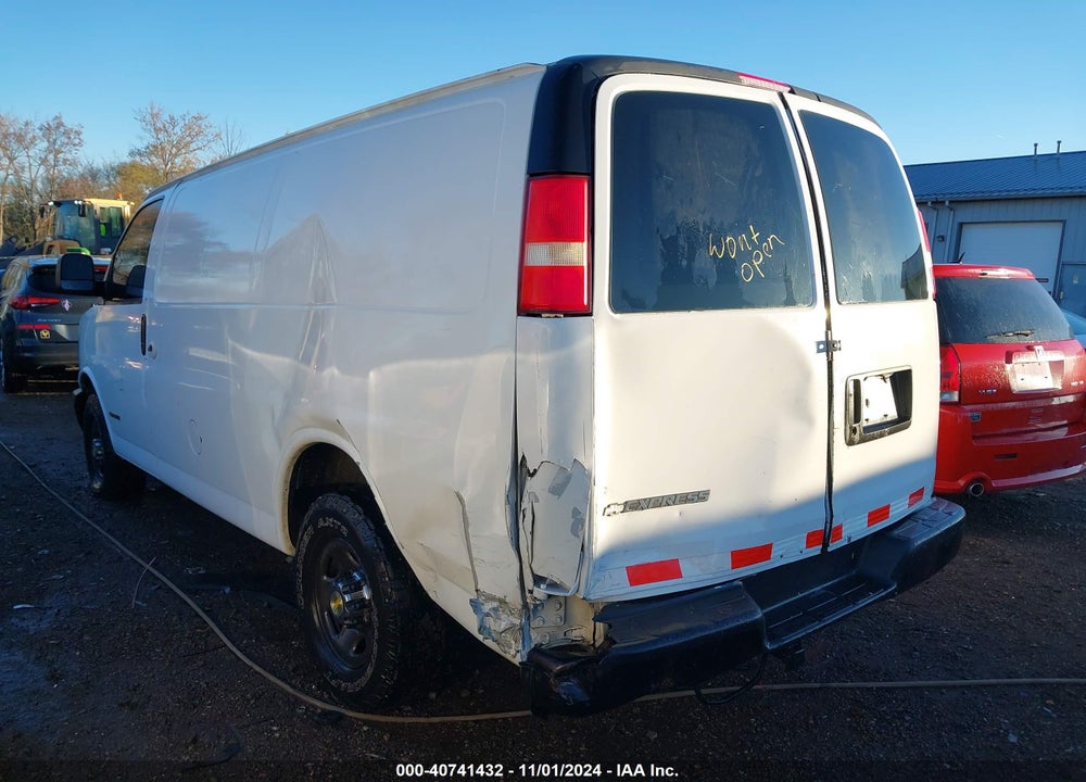2006 CHEVROLET EXPRESS WORK VAN VIN: 1GCGG25V261181650