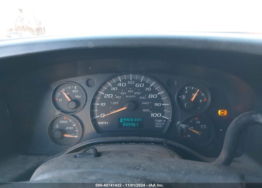 2006 CHEVROLET EXPRESS WORK VAN VIN: 1GCGG25V261181650