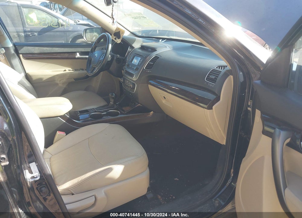 2014 KIA SORENTO EX V6 VIN: 5XYKU4A78EG490852