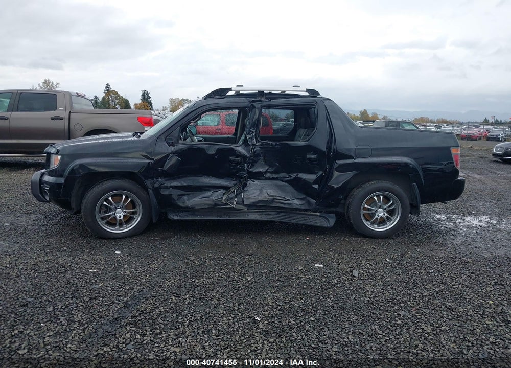 2006 HONDA RIDGELINE RTL VIN: 2HJYK16526H500229