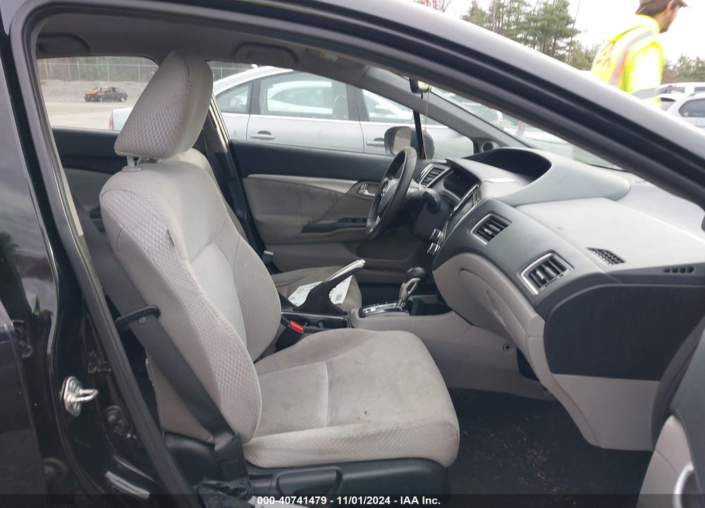 2014 HONDA CIVIC HYBRID VIN: 19XFB4F26EE201176