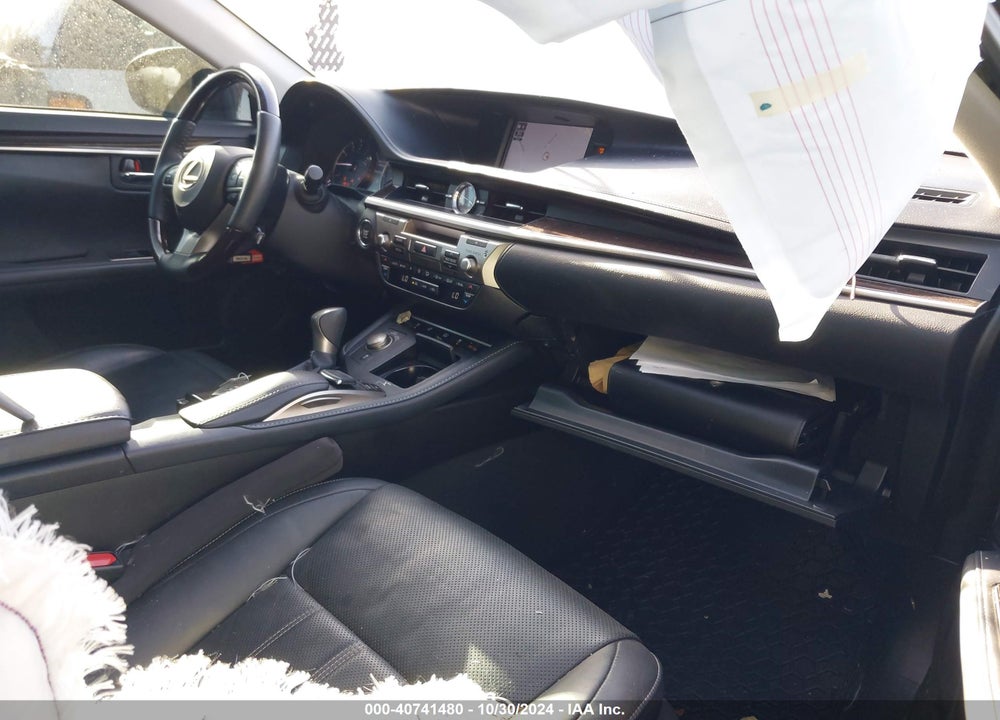 2018 LEXUS ES 350 VIN: 58ABK1GG0JU101663