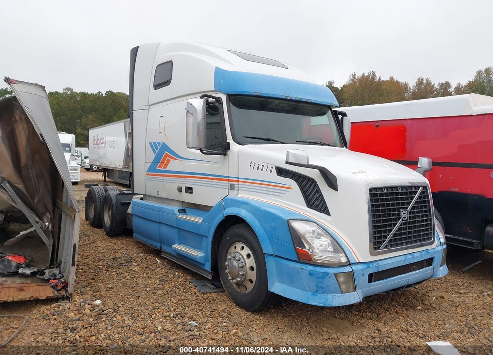 2015 VOLVO VN VNL VIN: 4V4NC9EH2FN933916