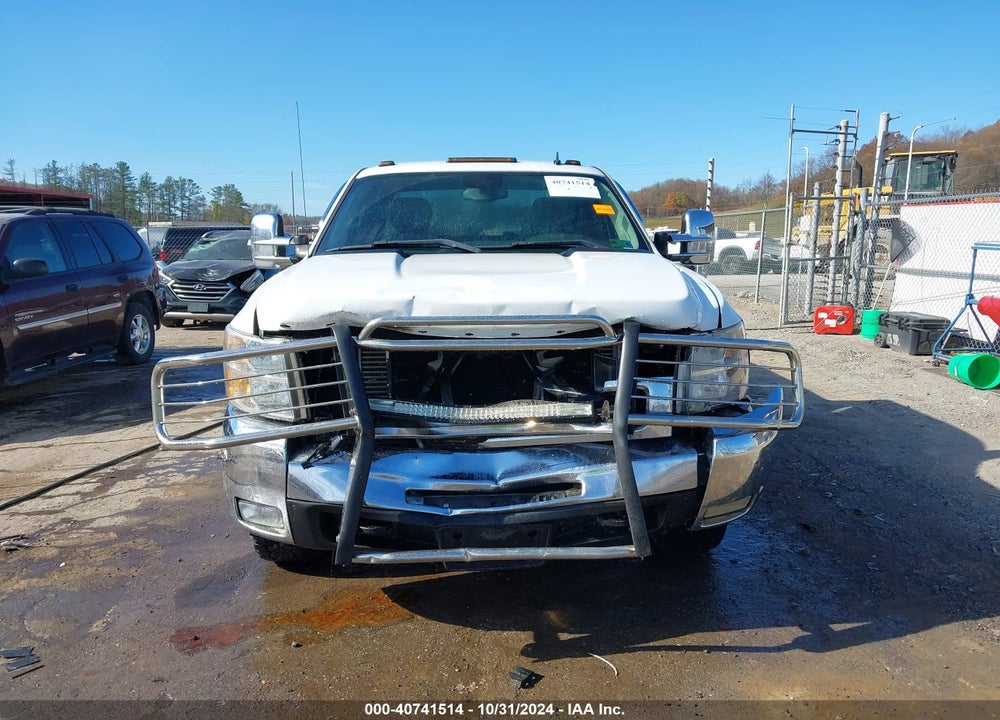 2008 CHEVROLET SILVERADO 2500HD VIN: 1GCHK29628E120302