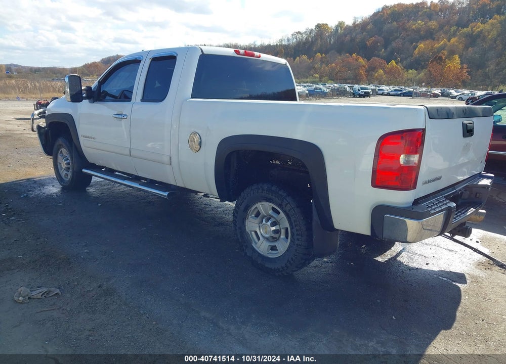 2008 CHEVROLET SILVERADO 2500HD VIN: 1GCHK29628E120302