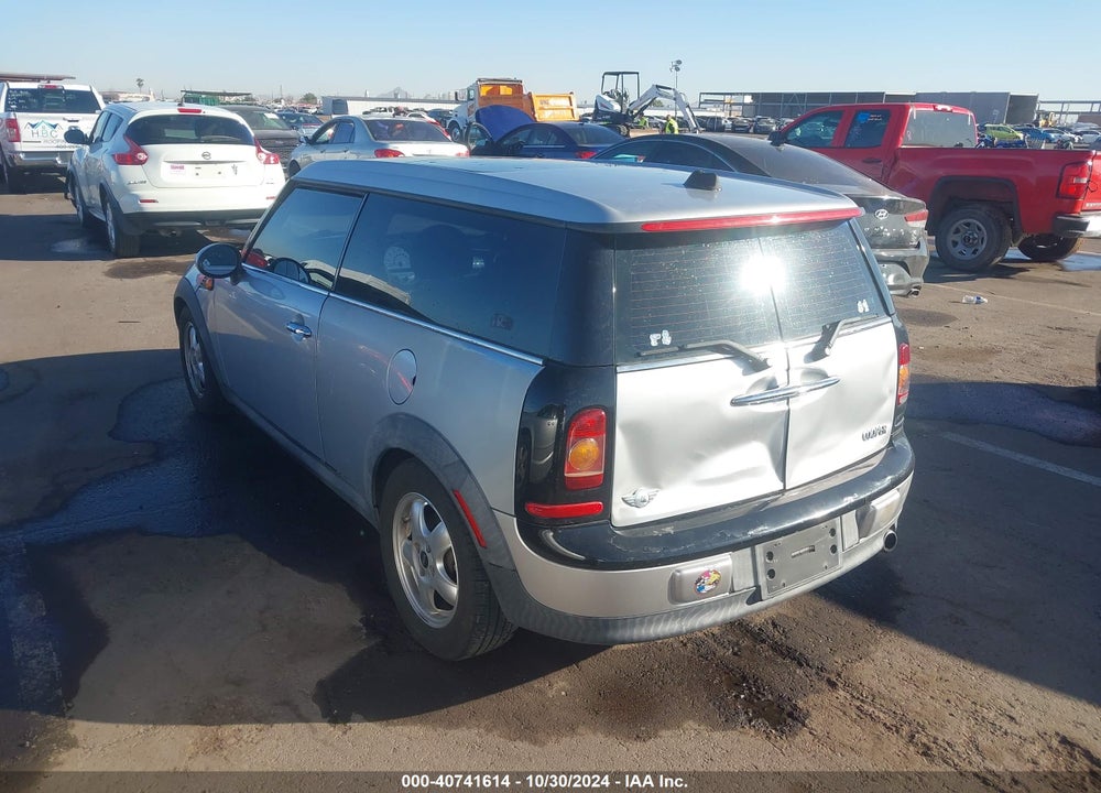2010 MINI COOPER CLUBMAN VIN: WMWML3C54ATX37801