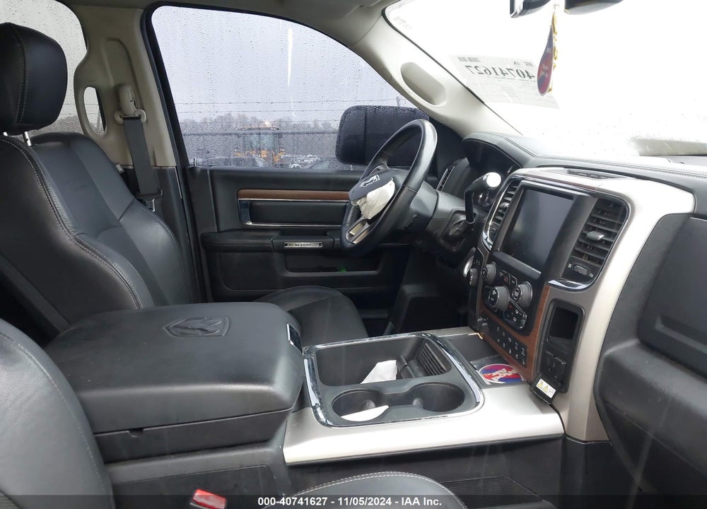 2016 RAM 2500 LAIE VIN: 3C6UR5NL3GG329067