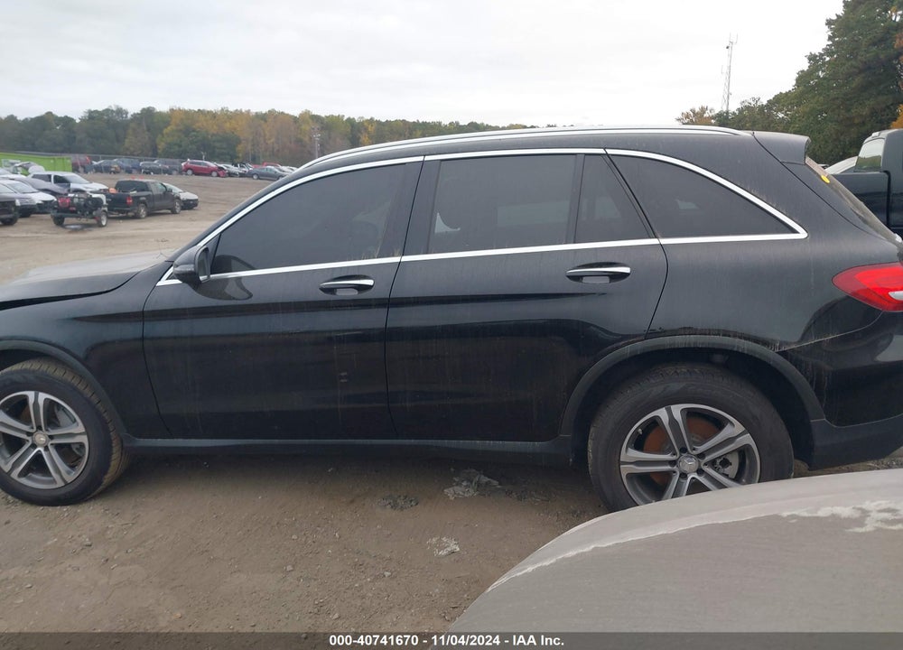 2019 MERCEDES-BENZ GLC 300 VIN: WDC0G4JB1KV161461