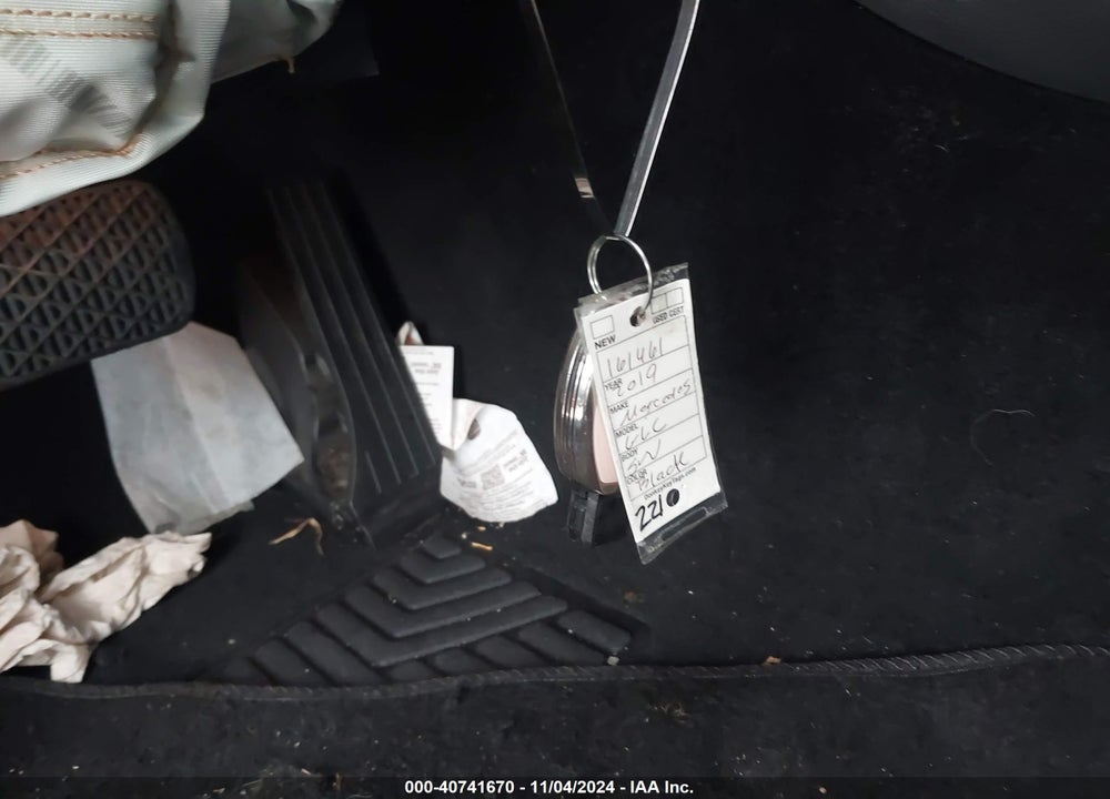 2019 MERCEDES-BENZ GLC 300 VIN: WDC0G4JB1KV161461