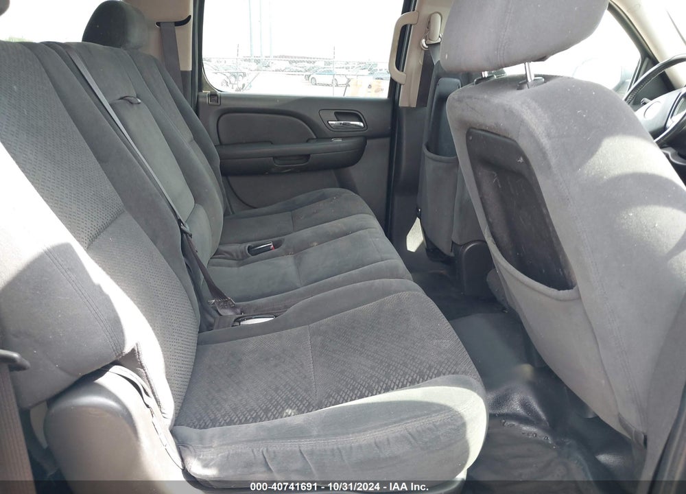 2007 CHEVROLET SUBURBAN 1500 COMMERCIAL FLEET VIN: 1GNFC160X7R353597