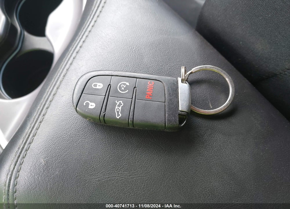 2019 DODGE CHALLENGER SXT VIN: 2C3CDZAG3KH744275