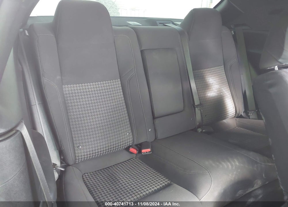 2019 DODGE CHALLENGER SXT VIN: 2C3CDZAG3KH744275
