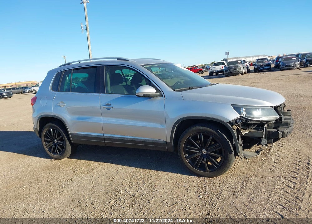 2012 VOLKSWAGEN TIGUAN SE VIN: WVGAV7AX0CW572810