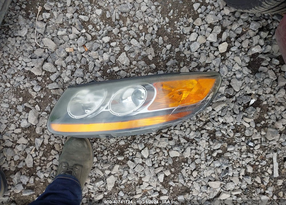 2006 FORD FUSION SE VIN: 3FAFP07126R111569