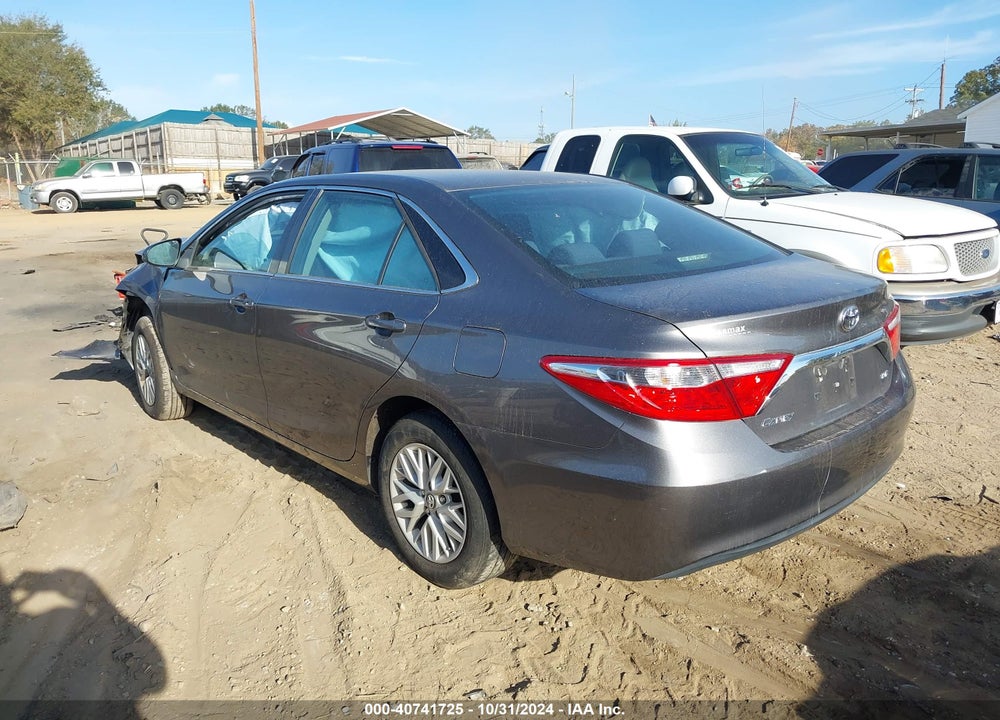 2017 TOYOTA CAMRY LE VIN: 4T1BF1FK0HU708075