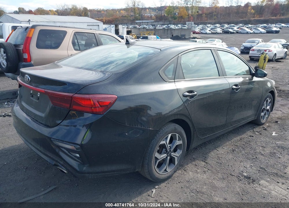 2020 KIA FORTE LXS VIN: 3KPF24AD5LE174512