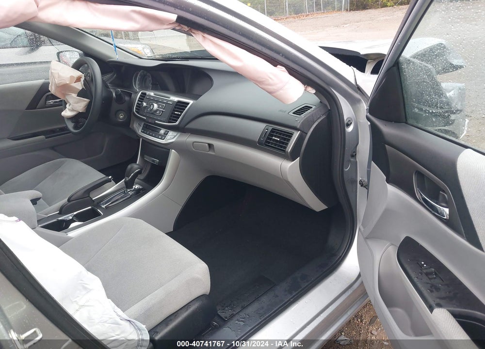 2013 HONDA ACCORD LX VIN: 1HGCR2F36DA058308