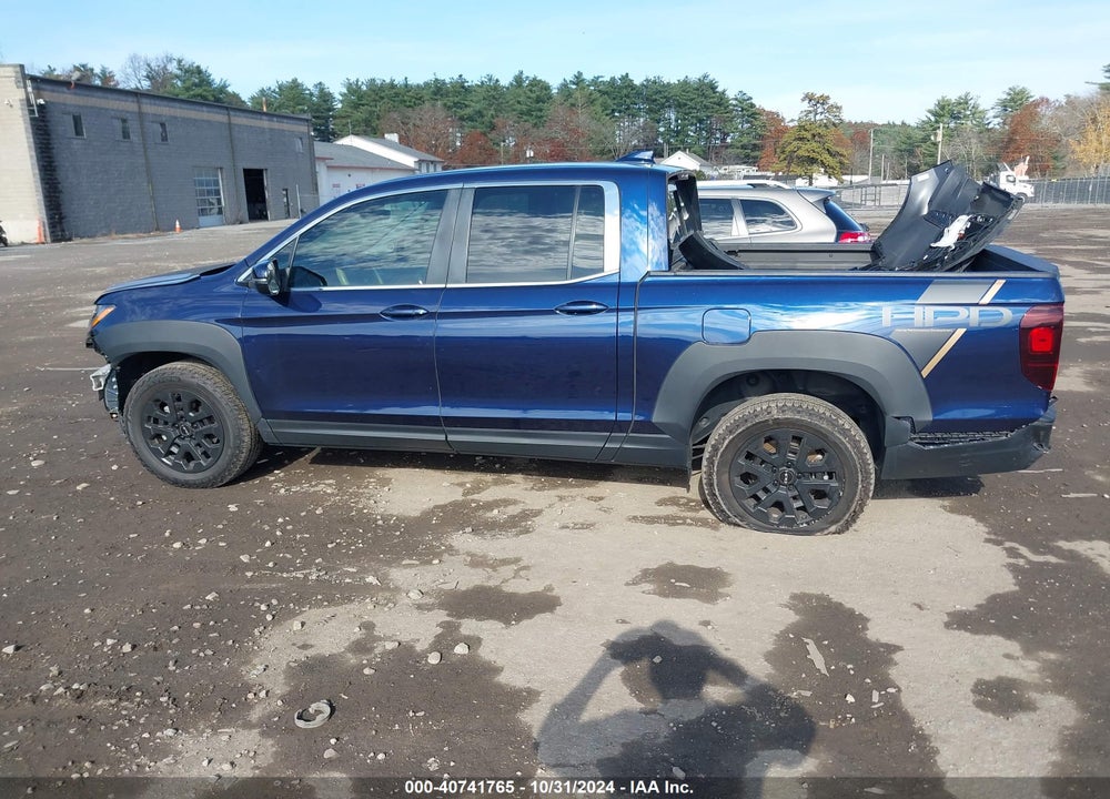 2022 HONDA RIDGELINE RTL VIN: 5FPYK3F52NB012331