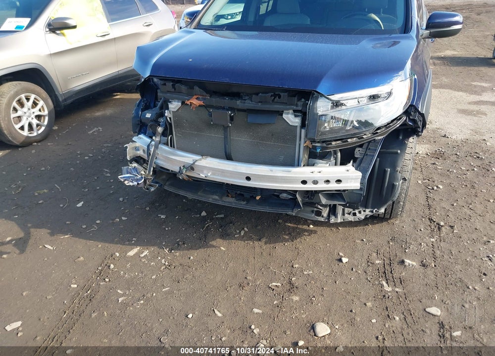 2022 HONDA RIDGELINE RTL VIN: 5FPYK3F52NB012331