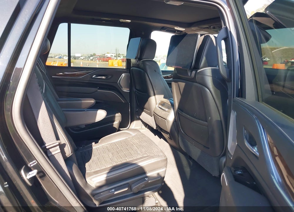 2021 CADILLAC ESCALADE 4WD SPORT PLATINUM VIN: 1GYS4GKL0MR447050