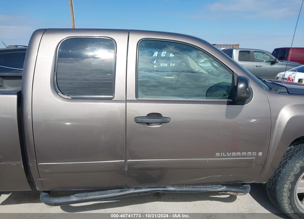 2007 CHEVROLET SILVERADO 1500 LT1 VIN: 1GCEC19C17Z604999
