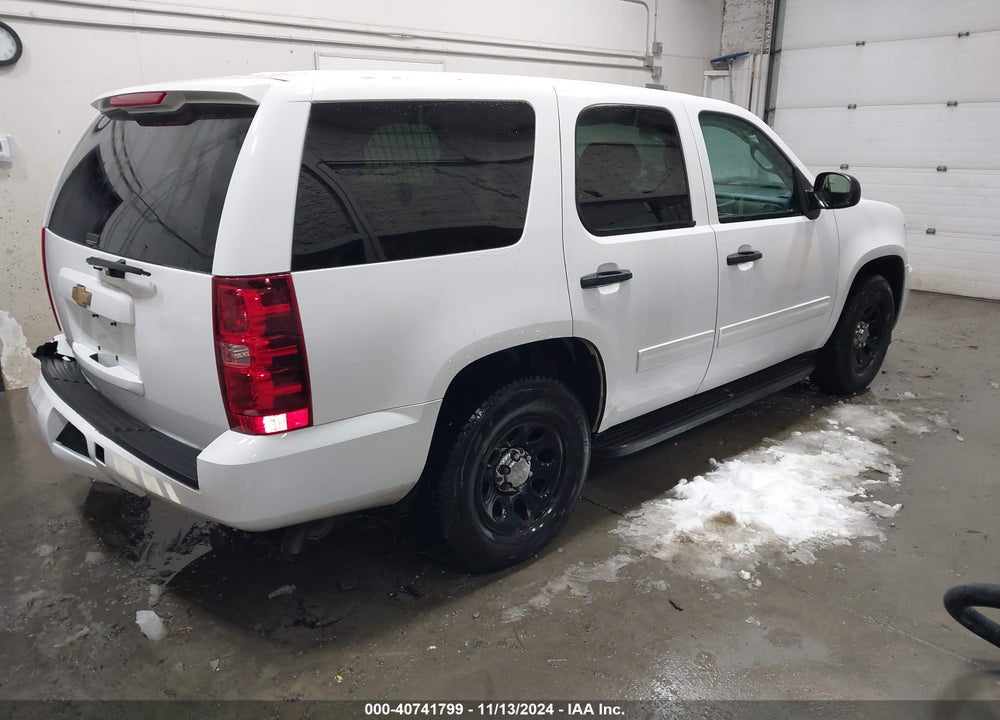 2014 CHEVROLET TAHOE COMMERCIAL FLEET VIN: 1GNLC2E01ER182083