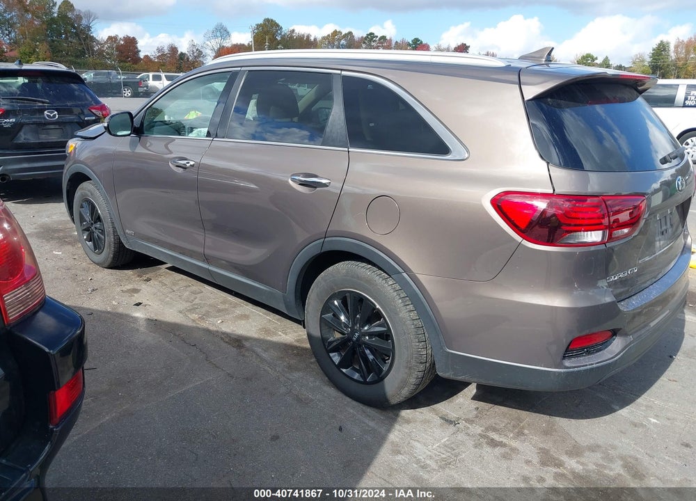 2019 KIA SORENTO 2.4L LX VIN: 5XYPGDA37KG437159