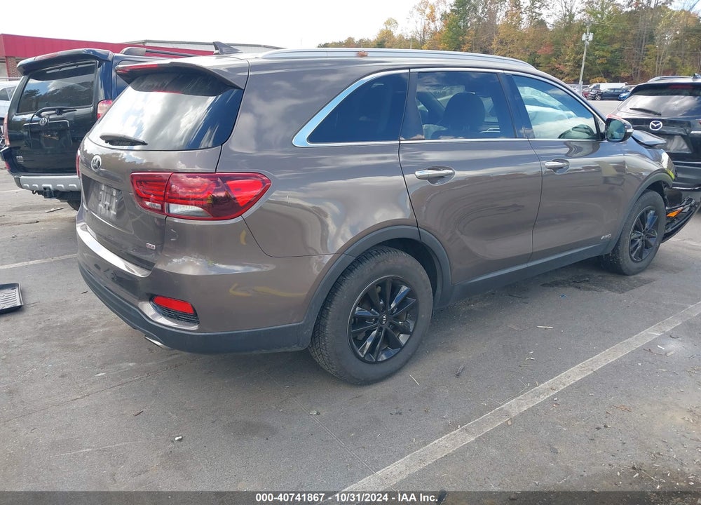 2019 KIA SORENTO 2.4L LX VIN: 5XYPGDA37KG437159