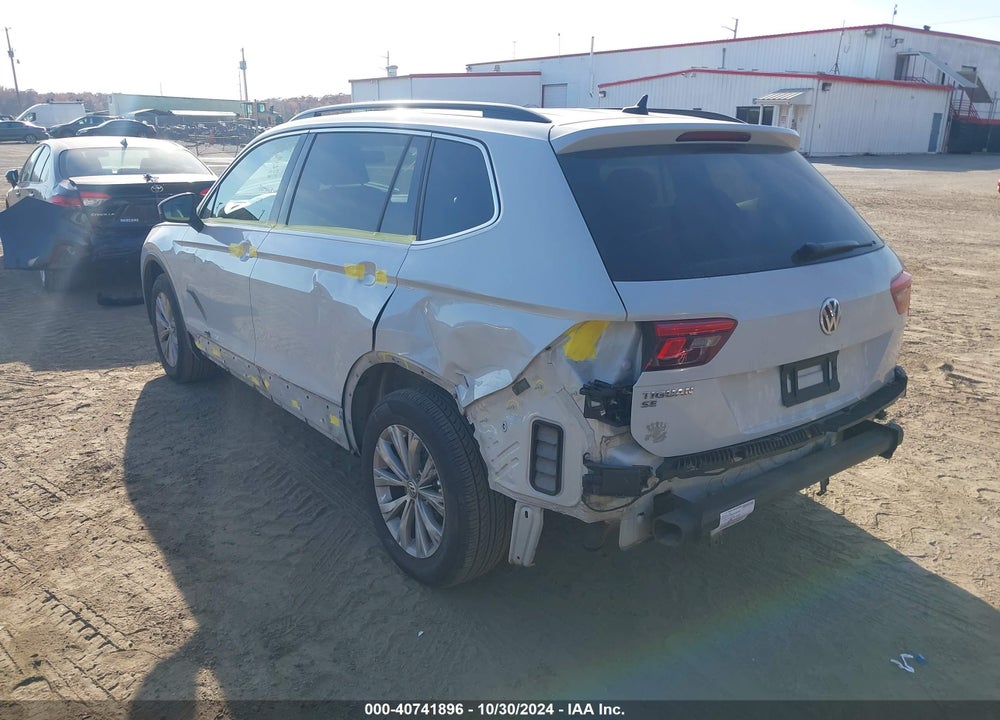 2019 VOLKSWAGEN TIGUAN 2.0T SE/2.0T SEL/2.0T SEL R-LINE/2.0T SEL R-LINE BLACK VIN: 3VV3B7AX0KM061152