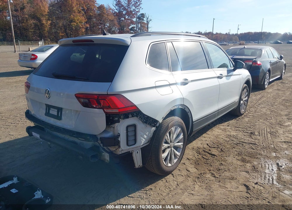 2019 VOLKSWAGEN TIGUAN 2.0T SE/2.0T SEL/2.0T SEL R-LINE/2.0T SEL R-LINE BLACK VIN: 3VV3B7AX0KM061152