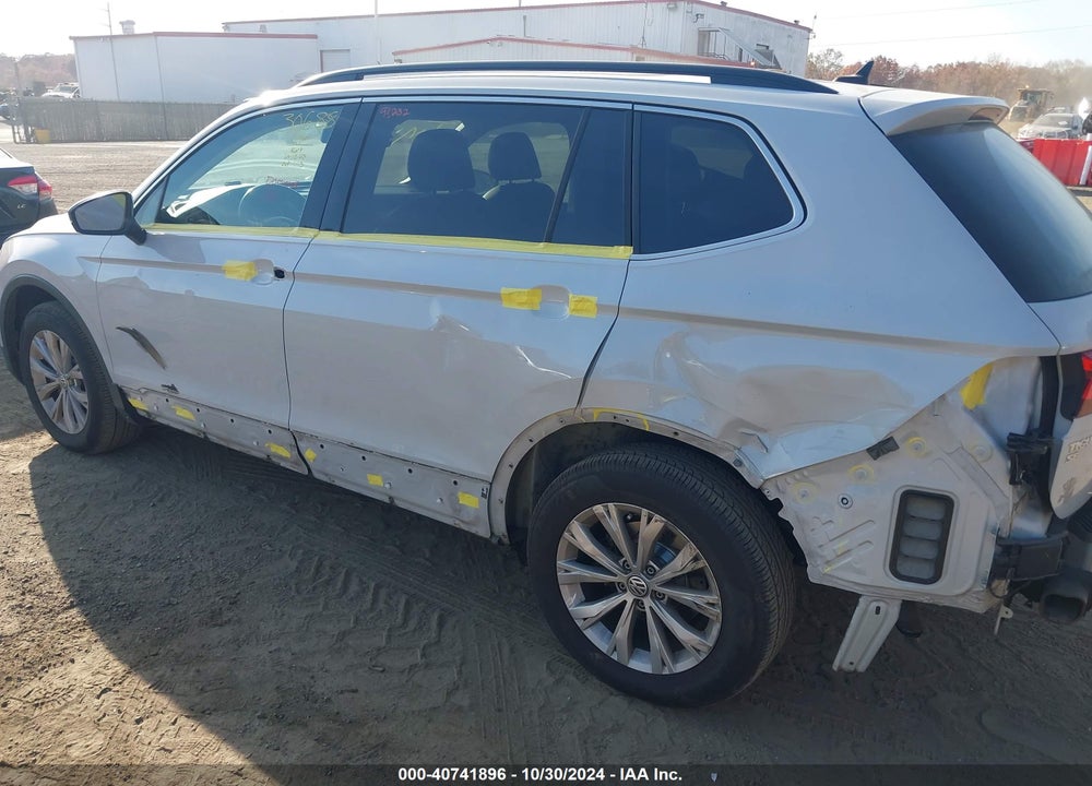 2019 VOLKSWAGEN TIGUAN 2.0T SE/2.0T SEL/2.0T SEL R-LINE/2.0T SEL R-LINE BLACK VIN: 3VV3B7AX0KM061152