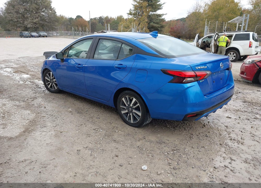 2021 NISSAN VERSA SV XTRONIC CVT VIN: 3N1CN8EV4ML826900