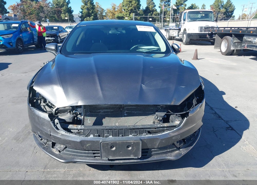 2018 FORD FUSION HYBRID SE VIN: 3FA6P0LU1JR163221