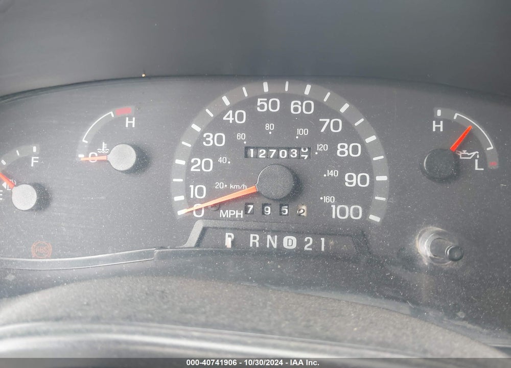 2001 FORD E-250 COMMERCIAL/RECREATIONAL VIN: 1FTNE24L61HA36656
