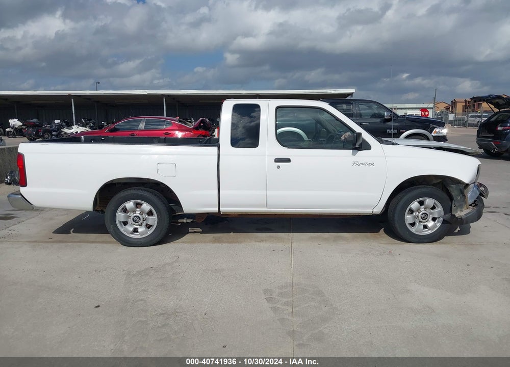 2000 NISSAN FRONTIER XE VIN: 1N6DD26S0YC393385
