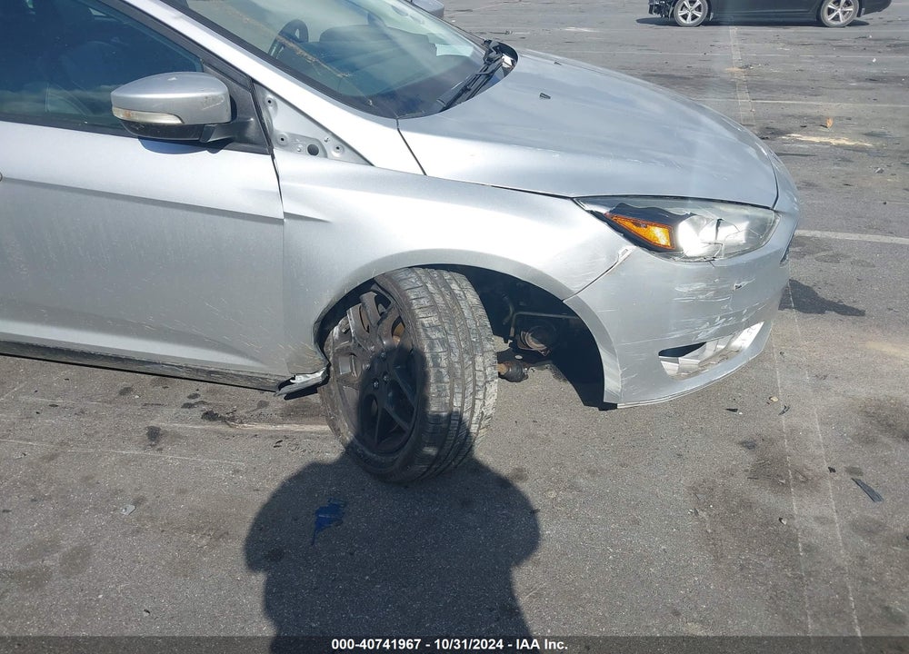 2016 FORD FOCUS SE VIN: 1FADP3F24GL295254