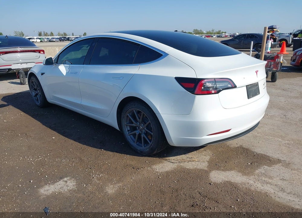 2020 TESLA MODEL 3 VIN: 5YJ3E1EB0LF639676