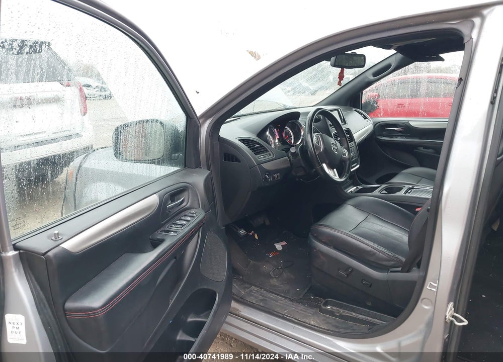 2019 DODGE GRAND CARAVAN GT VIN: 2C4RDGEG5KR595897