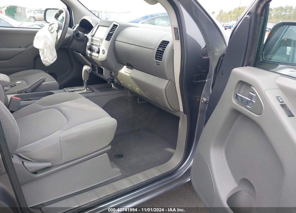 2019 FRONTIER NISSAN  SV VIN: 1N6DD0ER6KN873817