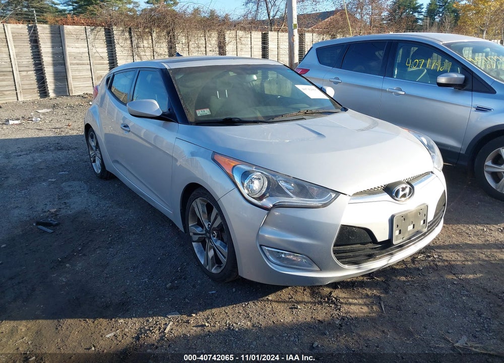 2017 HYUNDAI VELOSTER VALUE EDITION VIN: KMHTC6AD7HU322157