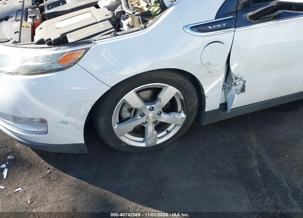 2015 CHEVROLET VOLT VIN: 1G1RC6E41FU137228