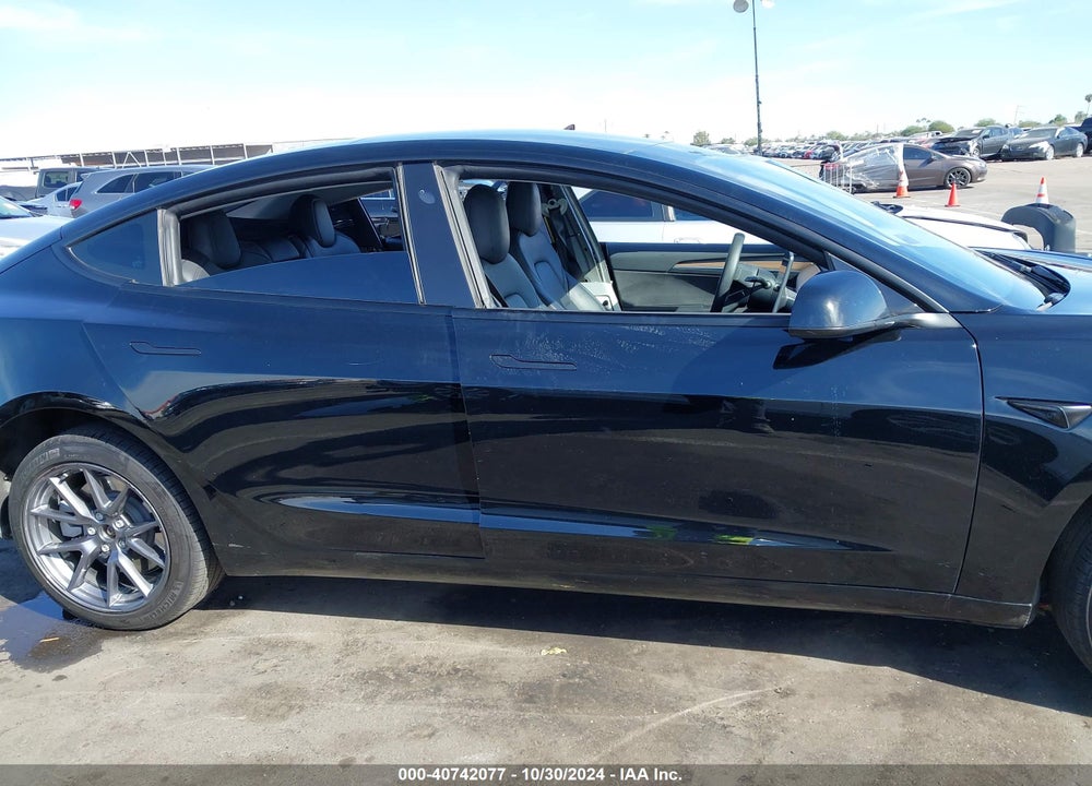 2022 TESLA MODEL 3 REAR-WHEEL DRIVE VIN: 5YJ3E1EA6NF352191