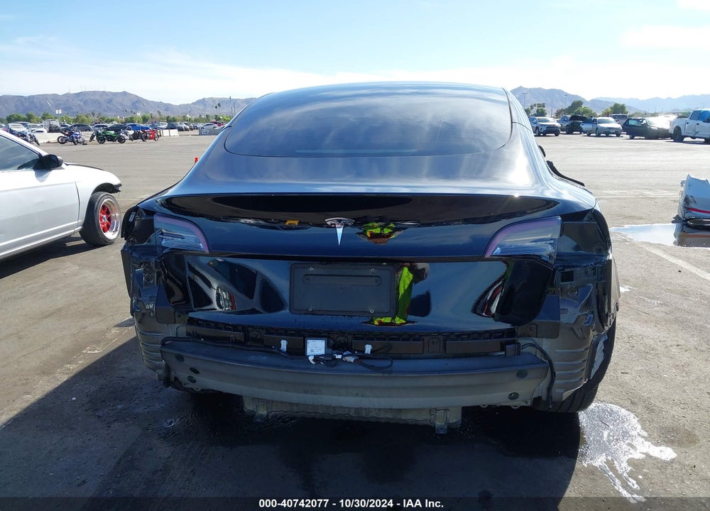 2022 TESLA MODEL 3 REAR-WHEEL DRIVE VIN: 5YJ3E1EA6NF352191