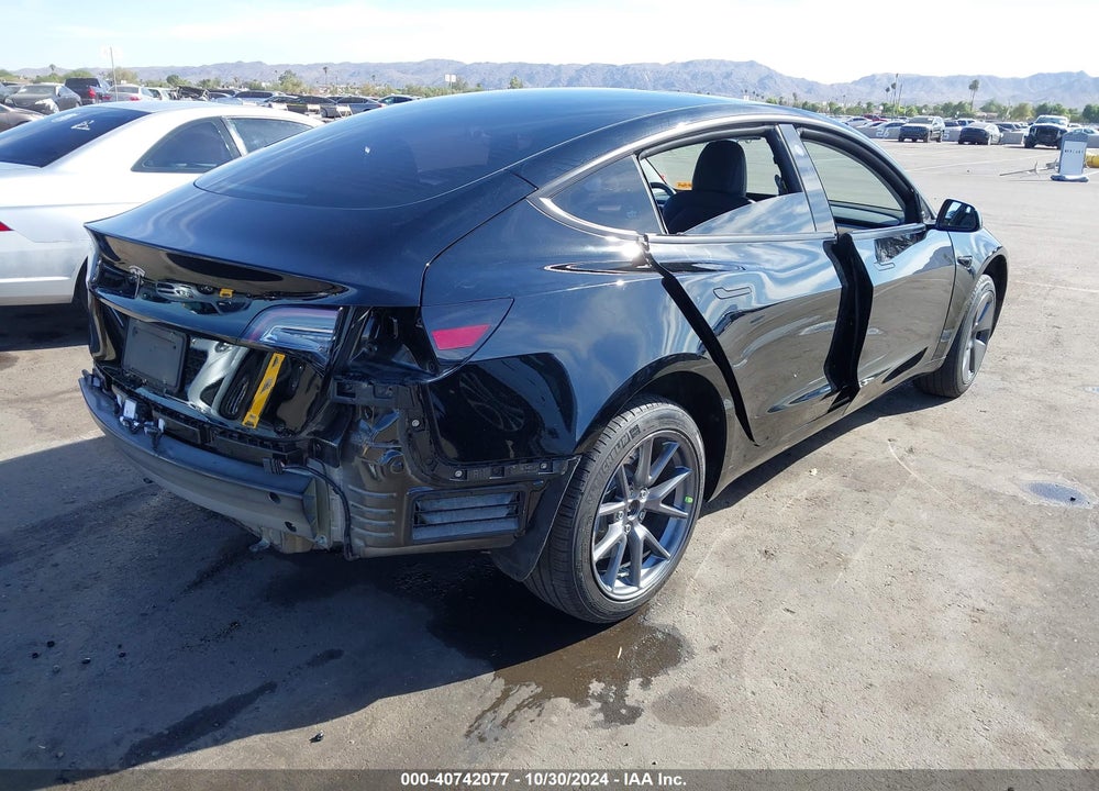 2022 TESLA MODEL 3 REAR-WHEEL DRIVE VIN: 5YJ3E1EA6NF352191