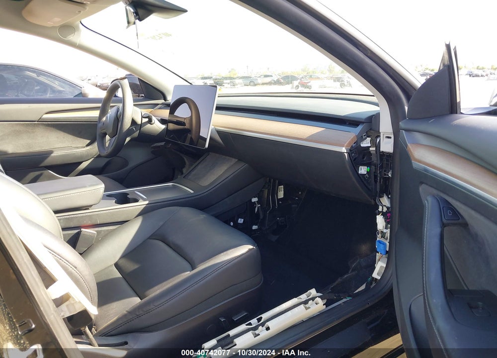 2022 TESLA MODEL 3 REAR-WHEEL DRIVE VIN: 5YJ3E1EA6NF352191