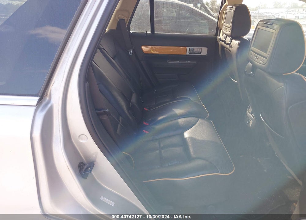 2009 LINCOLN MKX VIN: 2LMDU68C89BJ01919