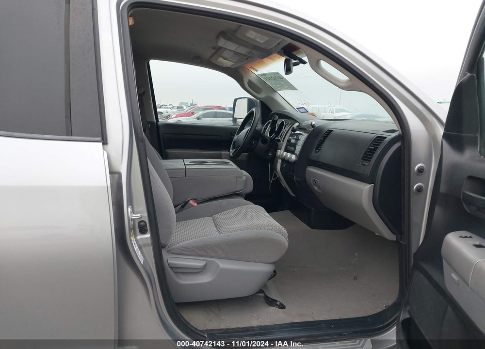 2007 TOYOTA TUNDRA SR5 V8 VIN: 5TFRV54117X007162