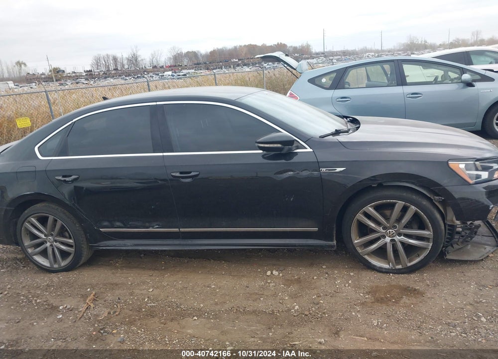 2017 VOLKSWAGEN PASSAT 1.8T R-LINE VIN: 1VWDT7A3XHC023206