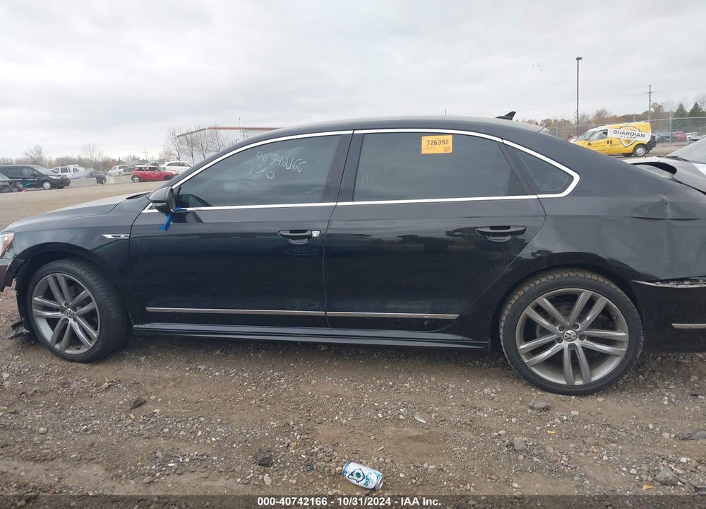 2017 VOLKSWAGEN PASSAT 1.8T R-LINE VIN: 1VWDT7A3XHC023206