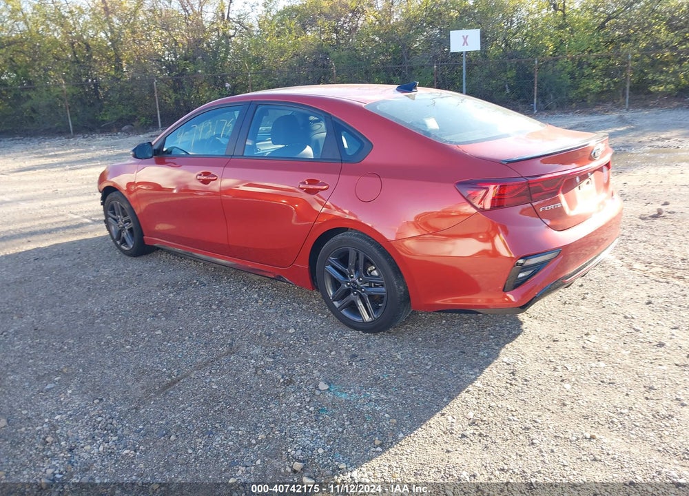2021 KIA FORTE GT LINE VIN: 3KPF34AD8ME414196